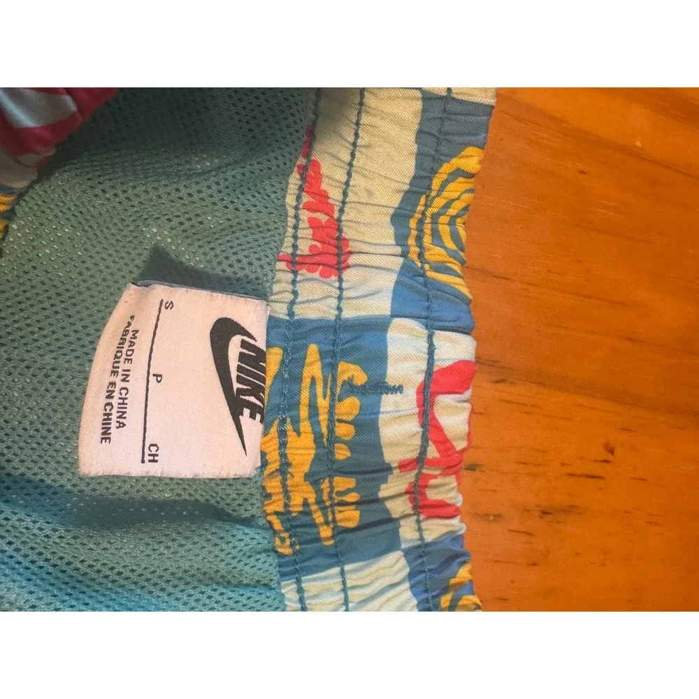 NIKE Men Small Blue Red Yellow Graphic Woven Flow Shorts Beach Festival Swim Y2K - Picture 4 of 6